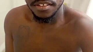 masturbating in front of mirror for orgasm 😍