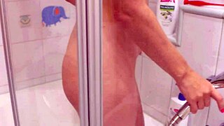 Stepsister Takes Dick In Mouth During Shower Quickie