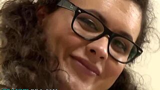 watch this pro tranny jerking off