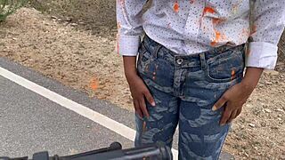 corporate lady worker fucked by collegue when she asked for lift