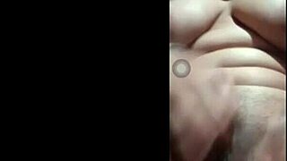 famous influencer fingering on cam with bf?
