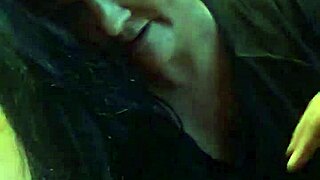 Mature White Cougar Gives BBC Gumjob