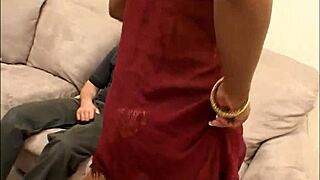 Girls dive muff in interracial Taj Mahal scene!