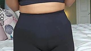 Can Superhot Teacher Scarlet Strip Tease You?