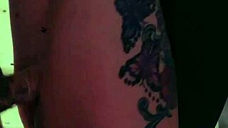 why are nicky pipes and lala loxley fucking in the bathroom?