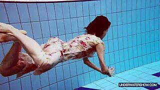 Martina, the hot Croatian, keeps her beach show going 😉