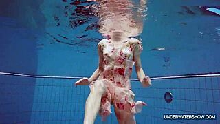 Martina, the hot Croatian, keeps her beach show going 😉