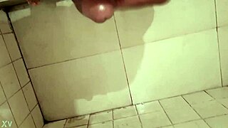 Masaje relajante antes de entrar a la ducha