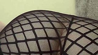 Tomboy Striptease And Bathtub Orgasms