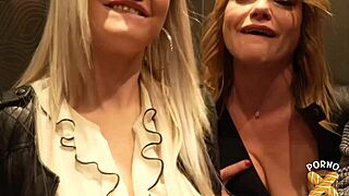 Nathalie Et Luth Deux Belles Blondes Samusent Avec Une Bite In FFM Threesome With Stockings