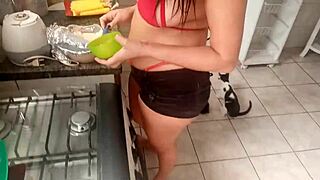 I Feel So Aroused Watching Sarah Rosa Prepare Sexy Papaya Mousse In The Kitchen