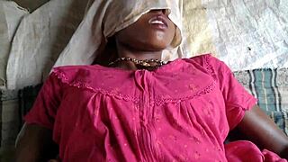 Devar Fucks Girlfriend on Bed in Doggystyle and Cunilingus Indian Action