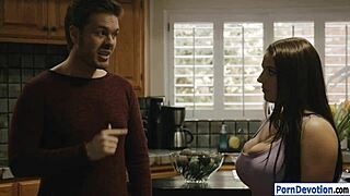 Angela White, The Brunette Babe, Chats In The Garage