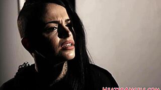 look at this devilish punk babe getting her cunt drilled hard