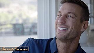 Hot Couple Muff Diving, Doggystyle, Sideways Sex, Sloppy Cum Mess On Bed