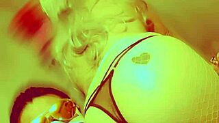 Me llenan el culo de leche