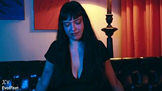 These Horny Sluts Worship My Feet So Intensely