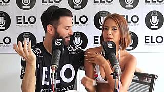 La Hermosa Modelo Aisha Reveals How She Loves To Fuck.