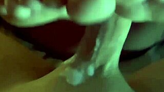 gozei no pé dela enchi de porra, that latina milf with monster cock