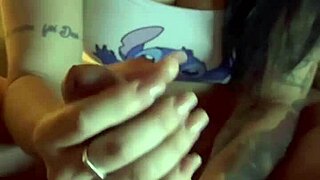 gozei no pé dela enchi de porra, that latina milf with monster cock