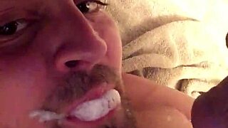 narrative of swallowing my own load in a gay close-up scene