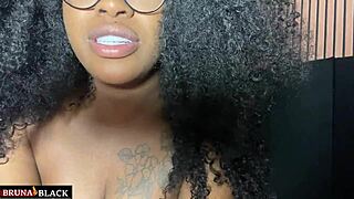 Punheta guiada- goze agora comigo safado