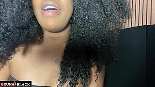 Punheta guiada- goze agora comigo safado