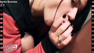 gymo bunnies presenta club p�blico de putas️estudio de sexo hardcore para adultos