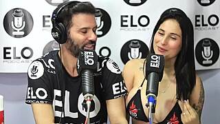 Entrevista con elo podcast termina con muchas preguntas picantes que me exitan jenifer play