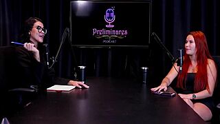 Duas Gostosas Tiram A Roupa A Cada Vez Que Erra No Jogo Da Podolatria E Uma Teve Que Mostrar Os Peitos - Carla Santos Watch On Sheer Red