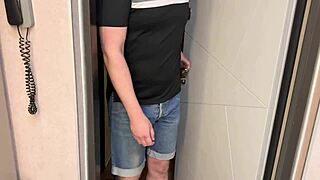 Cheeky friend's mom took my virginity with deepthroat and fucking - russian amateur with talk and subtitles 😏