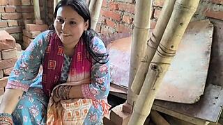 women labour fucking contractor for extra cash, you in?