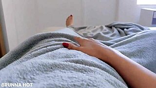 Woke Up Horny, Fingering Until Soaking Panties