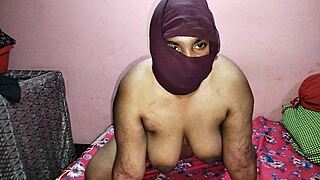 makeup guy fucks indian model client at home