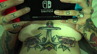anal free use gamer girlfriend squirts and gets facial
