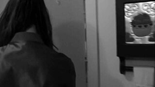 Sexy Psycho Shower Girl