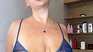 Big natural saggy tits with hard nipples bounce freely