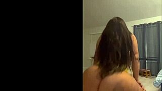 ghetto barbie xxx twitter compilation features big boobs and ass shaking.