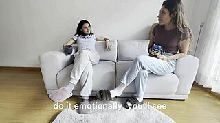 My neighbor's adult stepdaughter, I want to fuck her now! Muff diving lesbian