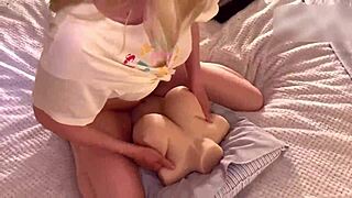 She Literally Possessed This Nice Pussy In Lesbian Scissoring