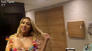 Bruna Lambertini redos her deepthroat scene with big tits and ass 😍