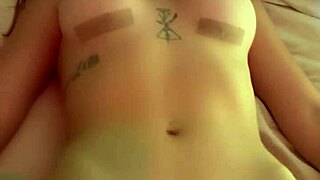 Gozando Dentro do Cu Rosinha da Minha Vizinha Ela Ficou com a Bucetinha Babando - POV