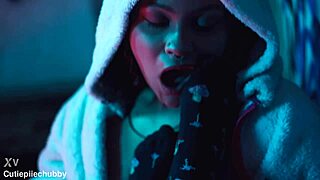 bbw ebomy lesbian feet worship on pettie tattoed girlfriend