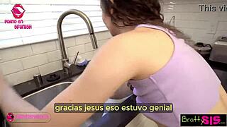 hermanastra gets stuck in taboo laundry fun 😏 - spanish subtitles