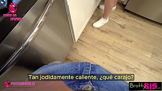 hermanastra gets stuck in taboo laundry fun 😏 - spanish subtitles