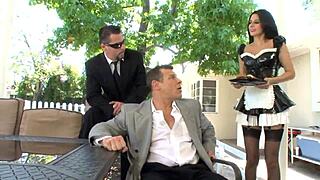 My Maid Was Without Panties And I Lost Control