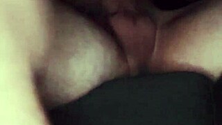 jcsex69 - le encanta chuparme en el auto y sacar el condon para sentir mi verga dura dentro de ella