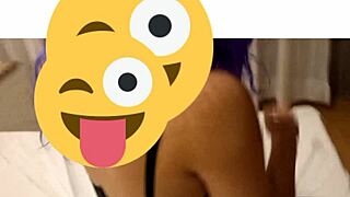 latina cachonda en perrito quiere chupar polla, follar poses, creampie wet pussy.