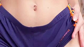 Joy stepsister rubs herself until soaking the bed