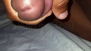 Imagine this well-endowed guy cumming deliciously in a sexy handjob session with kingofxofficial